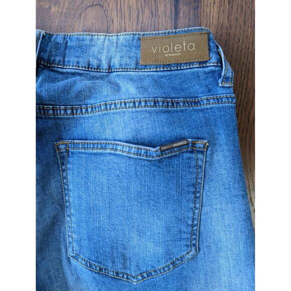 Violetta Women Ely Relaxed Jeans - Picture 7 of 7